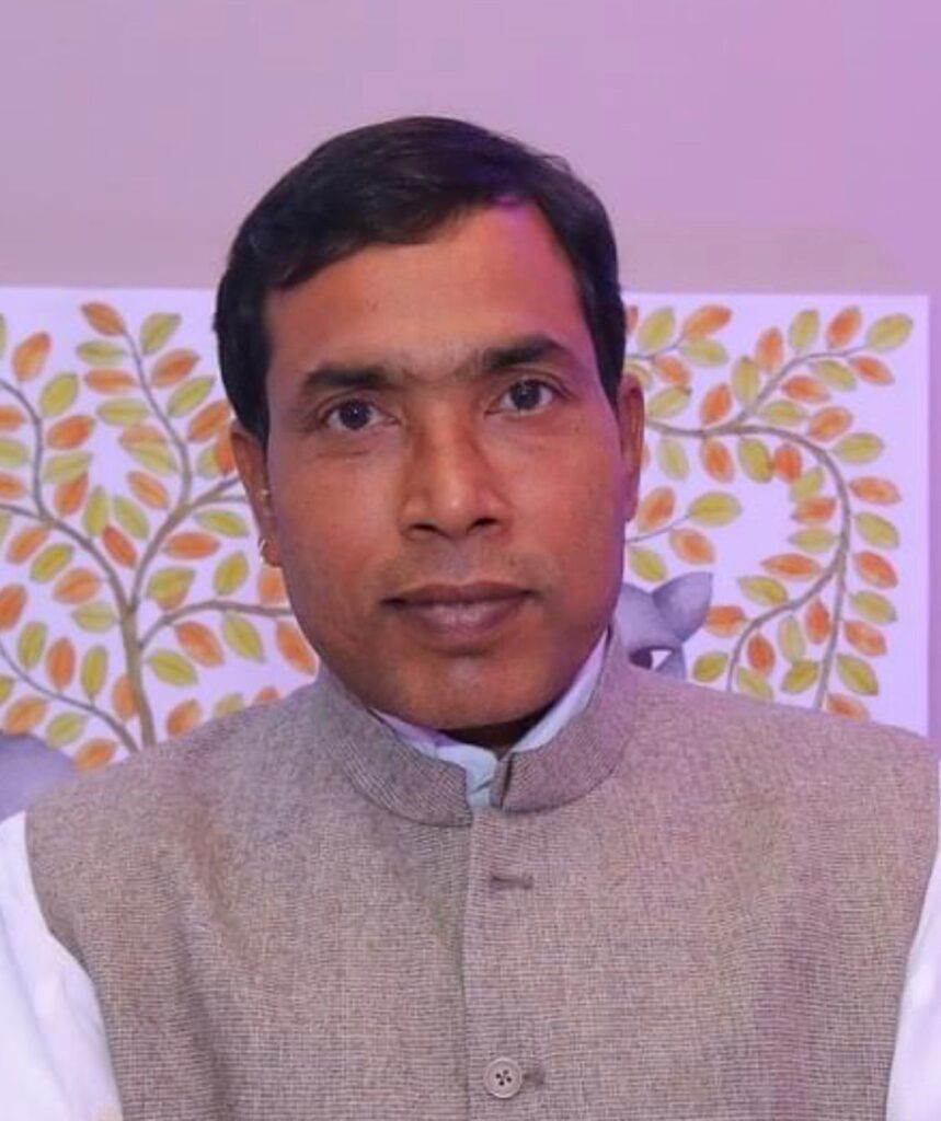 introducing master artist of gond art, venkat raman singh shyam